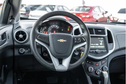 2017 Chevrolet Sonic LT