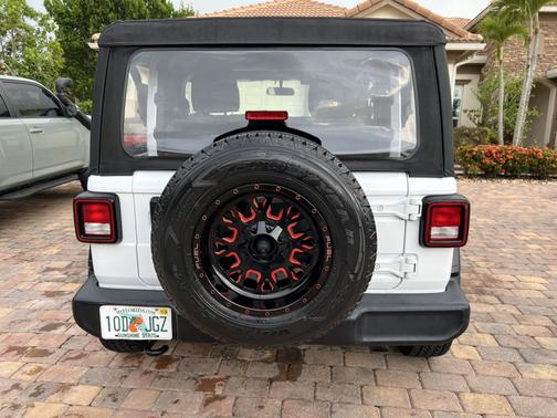 2018 Jeep Wrangler Sport