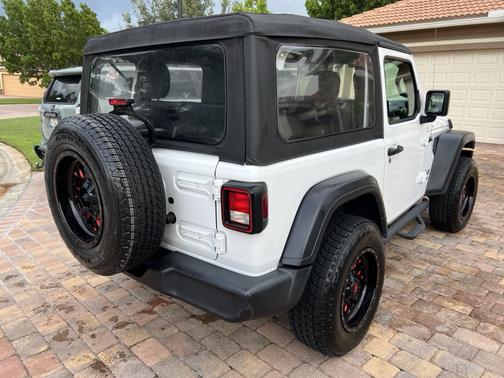 2018 Jeep Wrangler Sport