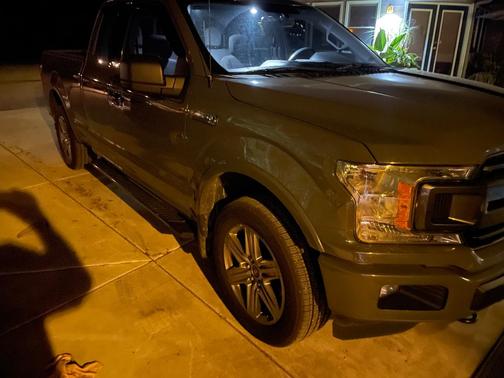 Gray 2018 Ford F-150 XLT