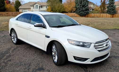 2016 Ford Taurus Limited