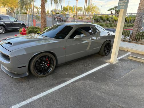 Gray 2018 Dodge Challenger R/T Scat Pack