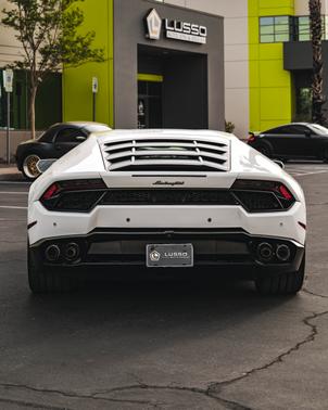 Photo 5 of 7 of 2018 Lamborghini Huracan LP580-2