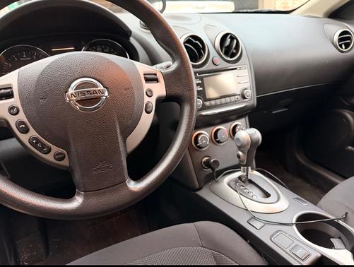 Gray 2015 Nissan Rogue Select S