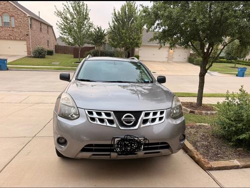 Gray 2015 Nissan Rogue Select S