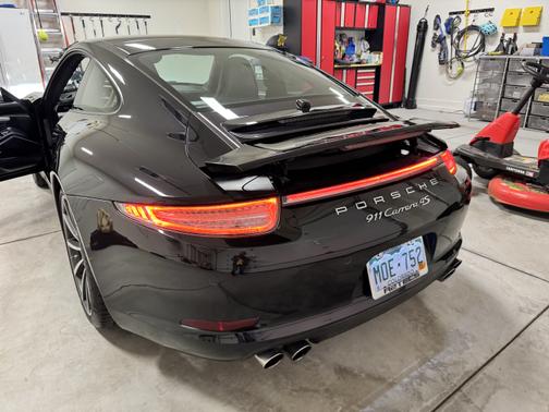 2013 Porsche 911 Carrera 4S