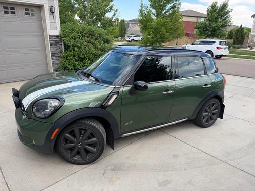 Green 2015 MINI Countryman Cooper S ALL4