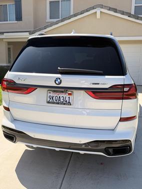 White 2021 BMW X7 xDrive40i