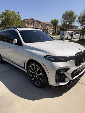 White 2021 BMW X7 xDrive40i