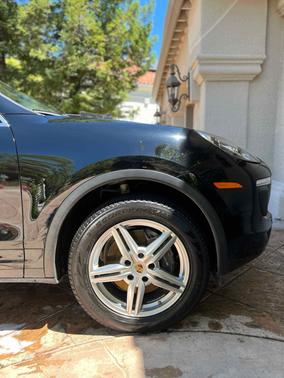 2016 Porsche Cayenne Base