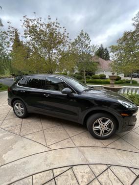 2016 Porsche Cayenne Base