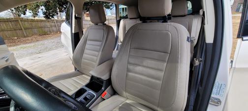 White 2018 Ford Escape Titanium