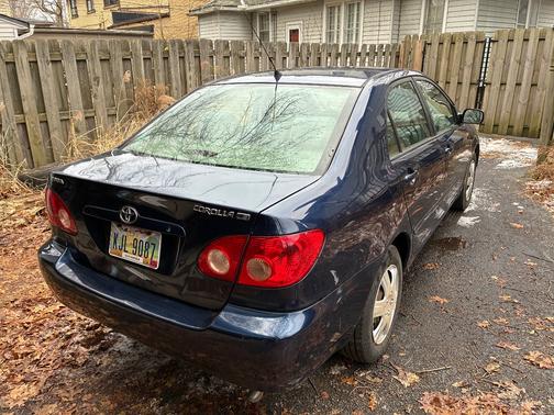 2005 Toyota Corolla CE