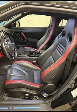 2012 Nissan GT-R Black Edition