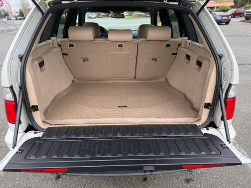 White 2005 BMW X5 4.4i