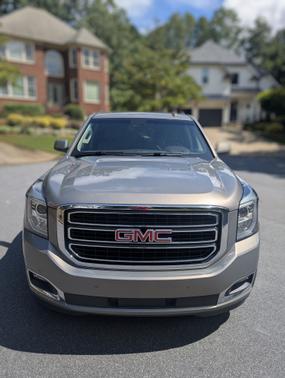 Silver 2019 GMC Yukon SLT