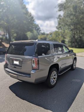 Silver 2019 GMC Yukon SLT