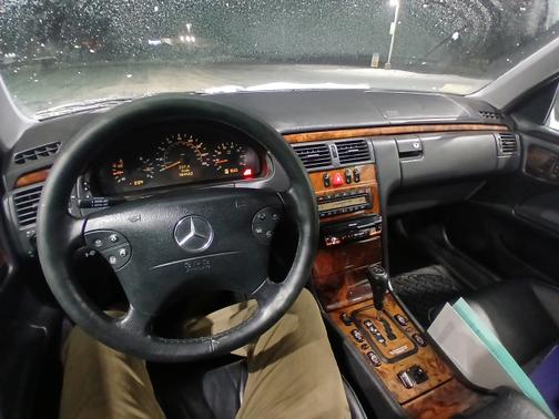 2000 Mercedes-Benz E-Class E430 4MATIC