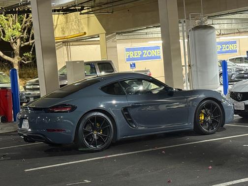 2018 Porsche 718 Cayman 718 Cayman