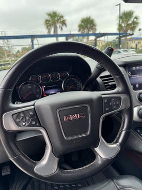 2015 GMC Yukon XL 1500 SLT