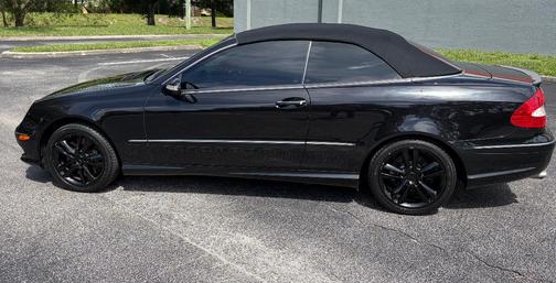 Black 2007 Mercedes-Benz CLK-Class 550 Cabriolet