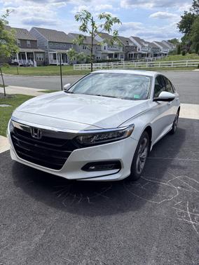 White 2018 Honda Accord EX-L