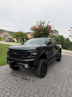 Gray 2020 Chevrolet Silverado 1500 LT Trail Boss