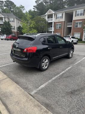 Black 2012 Nissan Rogue SV