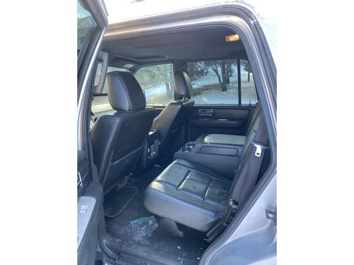2010 Lincoln Navigator Base