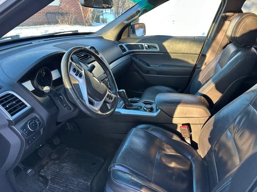 2014 Ford Explorer Sport