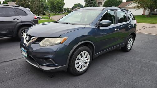 2015 Nissan Rogue S