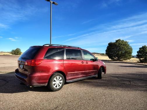 2009 Toyota Sienna LE