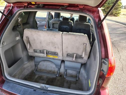 2009 Toyota Sienna LE