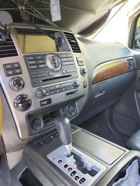 2008 Nissan Armada LE