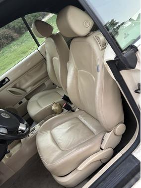 2006 Volkswagen New Beetle 2.5