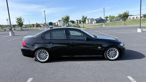 Black 2011 BMW 328 i xDrive