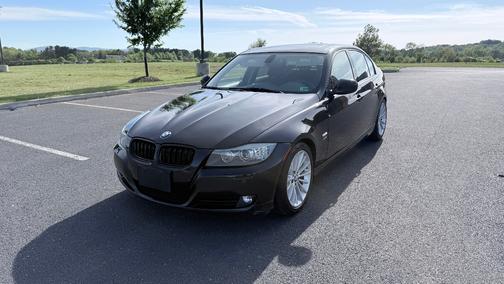 Black 2011 BMW 328 i xDrive