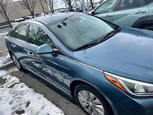 2016 Hyundai SONATA Hybrid SE