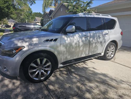 2012 INFINITI QX56 Base