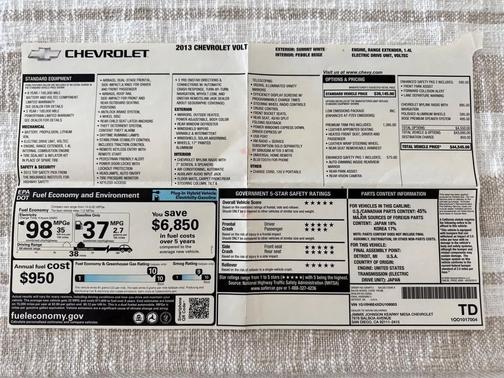 White 2013 Chevrolet Volt Base