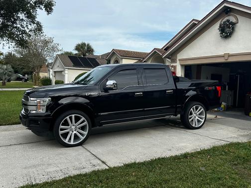 Black 2018 Ford F-150 Platinum