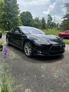 2015 Tesla Model S P85D