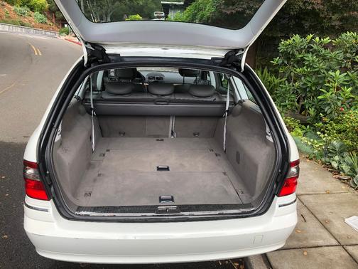 White 2007 Mercedes-Benz E-Class E 350 4MATIC