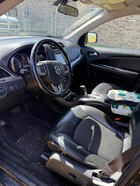 Black 2018 Dodge Journey Crossroad