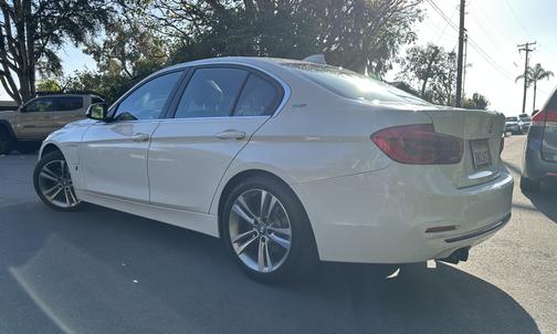 2018 BMW 330e iPerformance