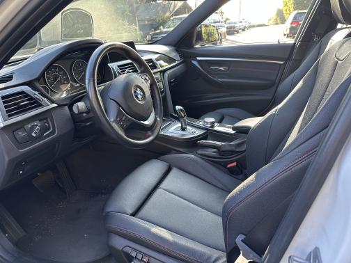 2018 BMW 330e iPerformance
