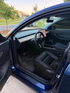 Blue 2021 Tesla Model Y Long Range