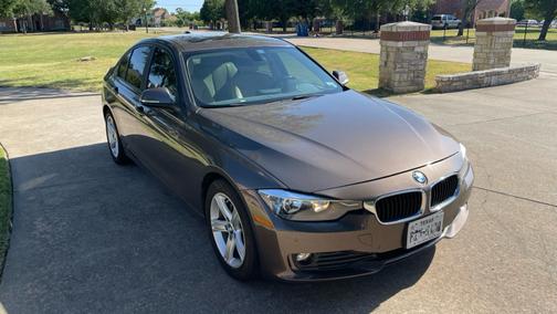 Brown 2015 BMW 320 i