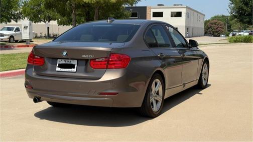 Brown 2015 BMW 320 i