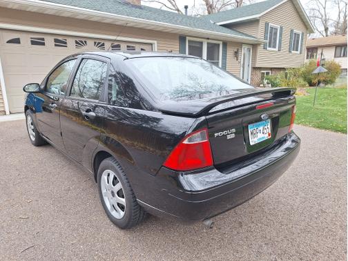 2007 Ford Focus SES
